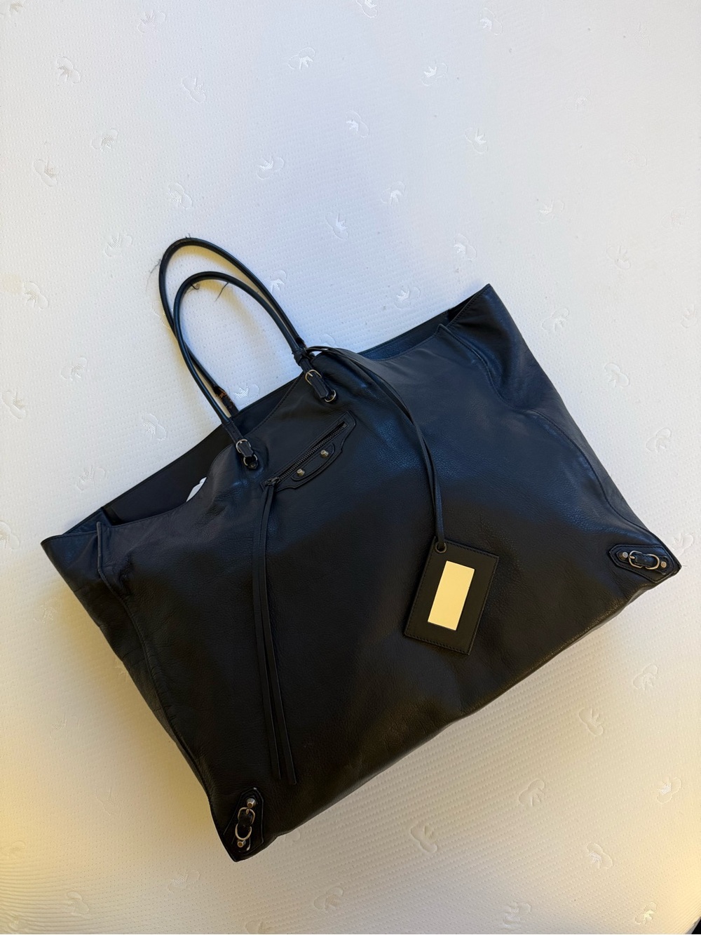 Balenciaga vintage papier A3 black leather tote